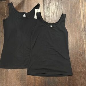Wind River tank top pair- M